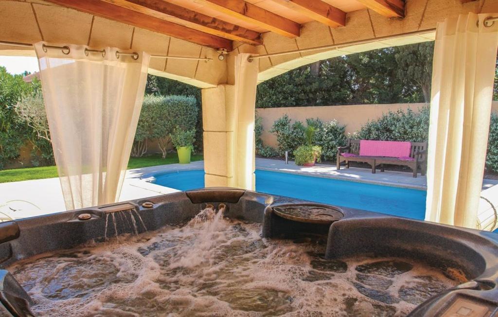 Villa Flamenca - Piscine Chauffee Chateaurenard Ngoại thất bức ảnh